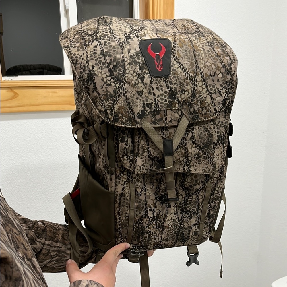 BADLANDS Rise Pack